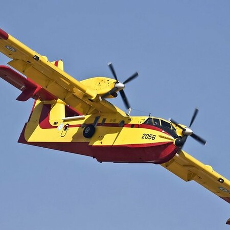 Θήβα: Αναγκαστική προσγείωση πυροσβεστικού αεροσκάφους