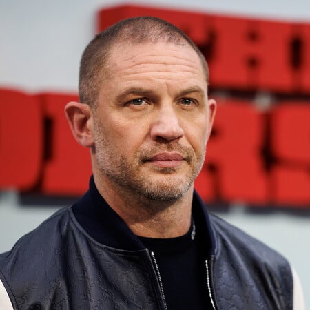 Peaky Blinders: Έρχεται η ταινία και ο Τομ Χάρντι θα κάνει εμφάνιση 100%