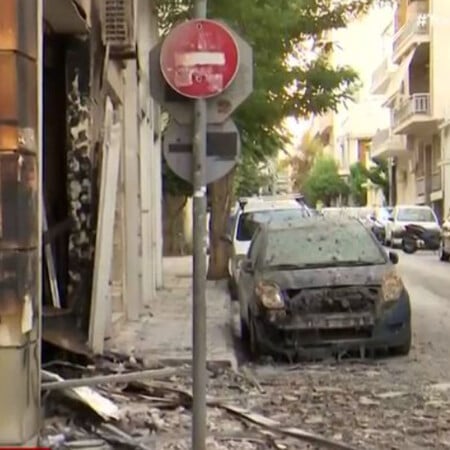 Κάτω Πατήσια: Μεγάλες ζημιές σε ΙΧ και εξωτερικούς χώρους διαμερισμάτων άλλων πολυκατοικιών