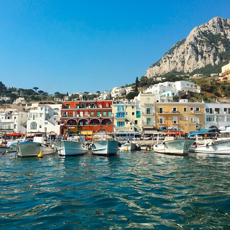 Κάπρι: Τέλος στην απαγόρευση διέλευσης τουριστών