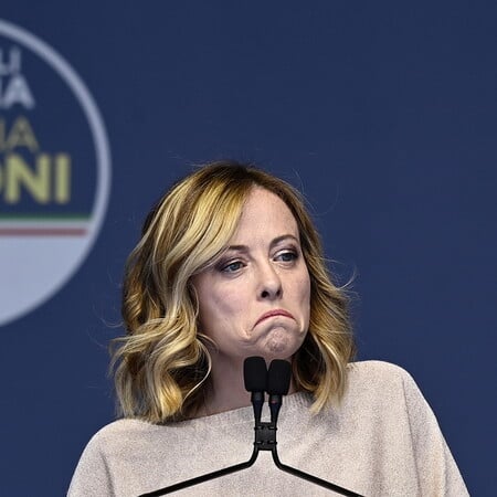 Τζόρτζια Μελόνι: Εκνευρισμός για το παρασκηνιακό «μοίρασμα» των κορυφαίων αξιωμάτων της ΕΕ
