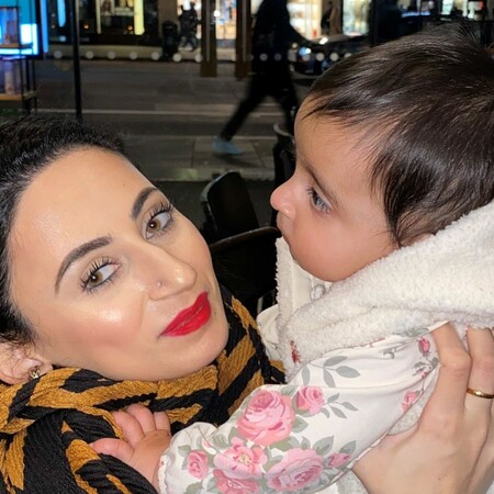 Γυναίκα με σπάνια γενετική ασθένεια γεννά υγιές μωρό και στέλνει μήνυμα ελπίδας