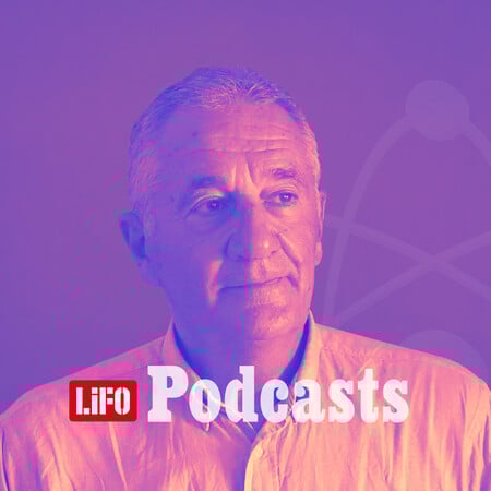 «Σήμερα οι άνθρωποι δεν φλερτάρουν, στέλνουν SMS»