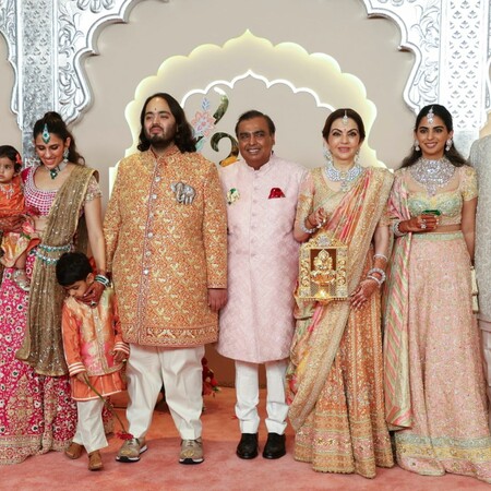 Ινδία: Χλιδή και επίδειξη πλούτου στον γάμο της χρονιάς