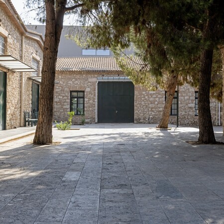 Space of togetherness, η νέα έκθεση του ΝΕΟΝ στη  Δραματική Σχολή Εθνικού Θεάτρου