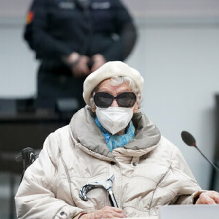 Γερμανικό δικαστήριο απέρριψε έφεση πρώην γραμματέα των Ναζί για το ρόλο της σε 10.500 δολοφονίες
