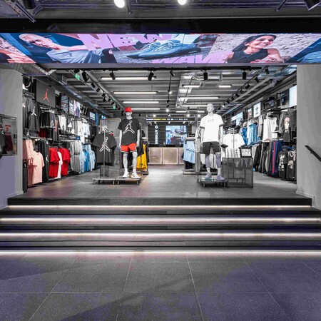 Νέο JD Sports flagship κατάστημα στην Ερμού
