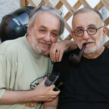 Ο Ανδρέας Μικρούτσικος εξηγεί γιατί δεν πήγε στη συναυλία προς τιμήν του αδερφού του, Θάνου