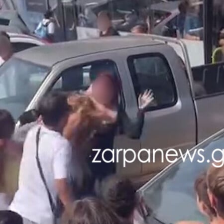 Χανιά: Μαθήτριες έπαιξαν ξύλο έξω από σχολείο