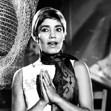 Μαρινέλλα: Η μεγάλη Κυρία του ελληνικού τραγουδιού στη σχεδόν 70χρονη καλλιτεχνική διαδρομή της