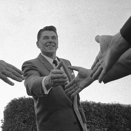 Χωρίς σενάριο ήταν χαμένος: Η διαδρομή του Ρόναλντ Ρέιγκαν, του Προέδρου που υποδυόταν τον εαυτό του 