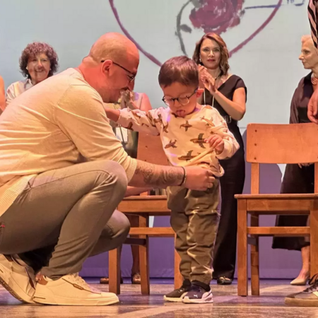 Έλληνας δότης έσωσε 4χρονο αγόρι από την Τουρκία και εκείνο ήρθε για να τον γνωρίσει