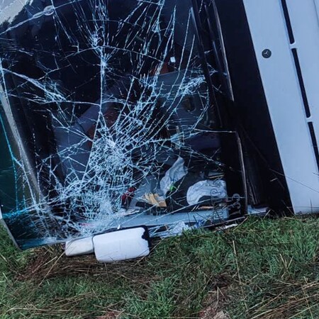 Καλάβρυτα: Πώς ανετράπη το λεωφορείο με τους μαθητές - «Νόμιζα ότι πεθαίνουμε»