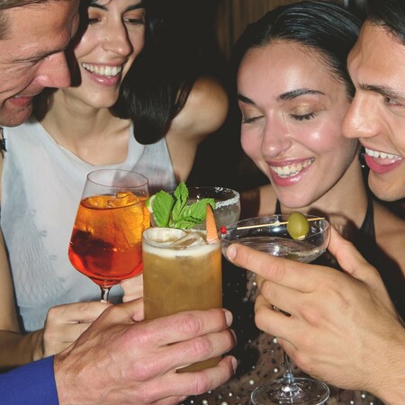 Το Bungalow 7 εγκαινιάζει τις βραδιές Club Dining στα Αστέρια Γλυφάδας