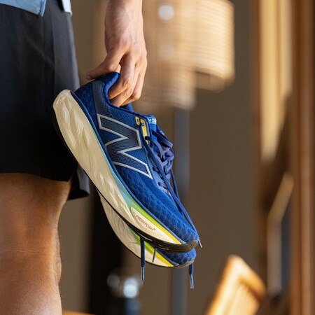 Fresh Foam X 1080v14: Το κορυφαίο αθλητικό παπούτσι της New Balance έγινε ακόμη καλύτερο