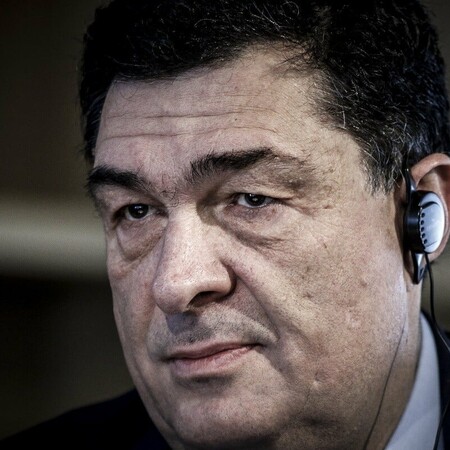 Σκοτεινή δεκαετία, φωτεινή τηλεόραση 