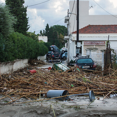 Καταστροφές από την κακοκαιρία στη Ρόδο: Πλημμύρες και μεγάλες ζημιές στο οδικό δίκτυο