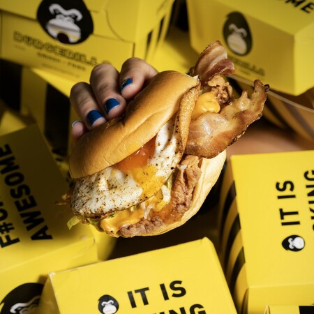 Burgerilla: Εκεί που το smashed burger είναι f#cking awesome