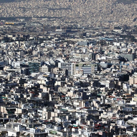 Αθηναϊκές πολυκατοικίες: Η πιο ζωντανή ιστορία της πρωτεύουσας