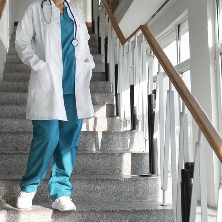 Μαρτυρία γιατρού στη LiFO: Γιατί ζήτησα διαγραφή μετά από έξι χρόνια αναμονής στη λίστα ειδικότητας