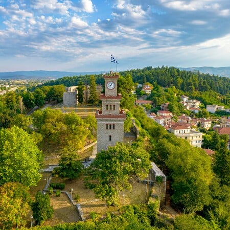 CHECK Μια Πειραιώτισσα απογειώνει την Τρικαλινή κουλτούρα και αναδεικνύει περήφανα τη τοπική ντοπιολαλιά