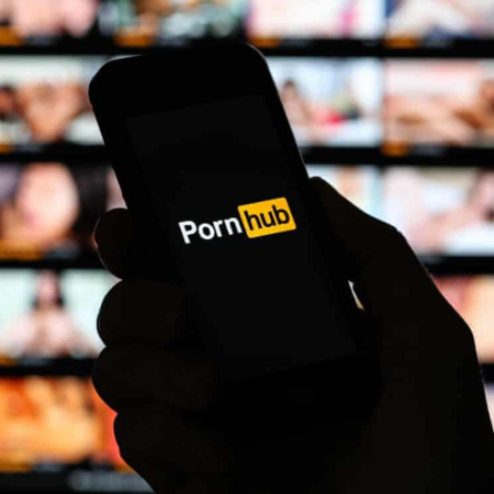 Pornhub: Αποκλείστηκε σε 16 πολιτείες των ΗΠΑ - Ο λόγος 