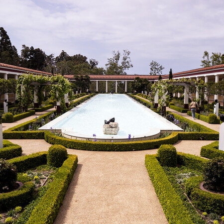 Φωτιά στο Λος Άντζελες: Η βίλα Γκετί και τα άλλα πολιτιστικά «διαμάντια» που κινδυνεύουν