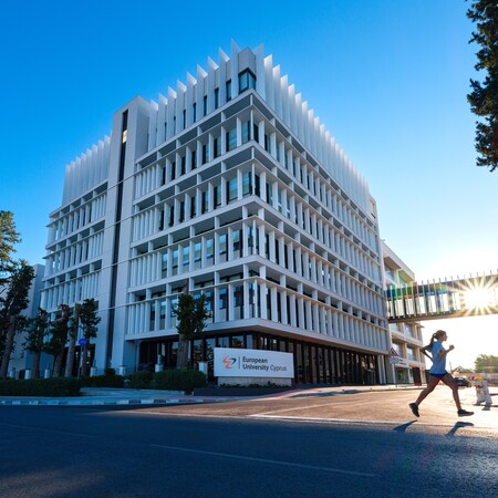 Ευρωπαϊκό Πανεπιστήμιο Κύπρου: Στα κορυφαία Πανεπιστήμια παγκοσμίως στα προγράμματα σπουδών Ιατρικής και Υγείας στην κατάταξη Times Higher Education (THE) Subject Rankings 2025