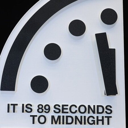 Ρολόι της Αποκάλυψης: Πιο κοντά από ποτέ στην καταστροφή ο κόσμος