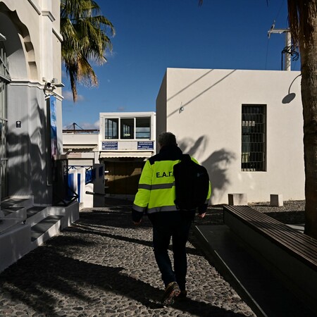 Καραστάθης για Σαντορίνη: «Δεν μπορεί να αποκλειστεί τεχνικά ένας μεγαλύτερος σεισμός»