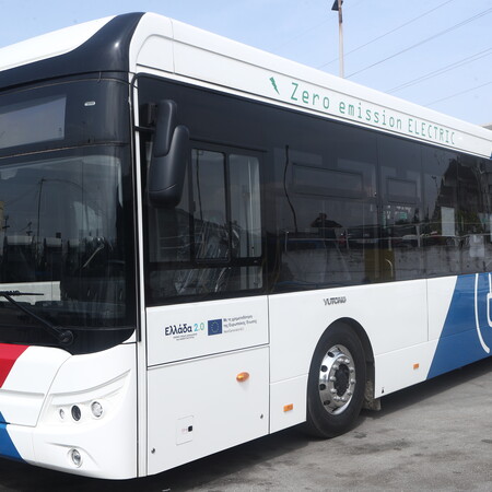 Θεσσαλονίκη: Οδηγός λεωφορείου βρήκε και παρέδωσε πορτοφόλι με 1.400 ευρώ