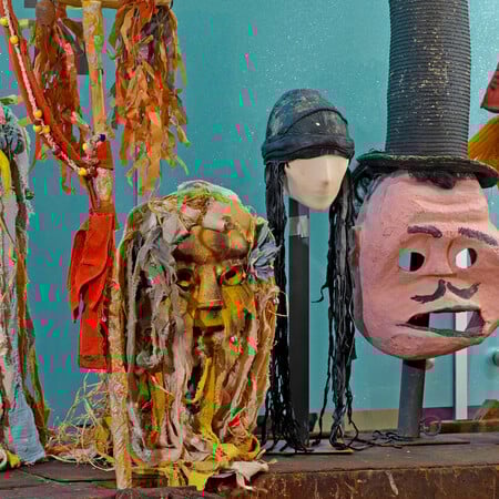 Το Θέατρο Τέχνης κι ο Κάρολος Κουν μέσα από 10 ιστορικά αντικείμενα