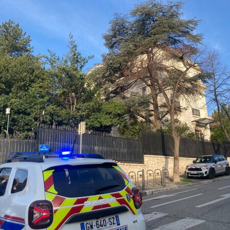Γαλλία: Πέταξαν μολότοφ στη ρωσική πρεσβεία στη Μασσαλία
