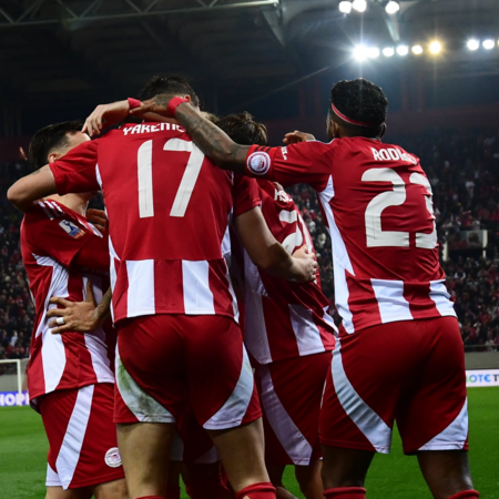 Ολυμπιακός - ΑΕΚ 6-0: Θρίαμβος των «Ερυθρόλευκων» - «Κλείδωσε» την πρόκριση στον τελικό
