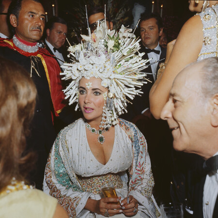 Η Ελίζαμπεθ Τέιλορ βρισκόταν για μισό αιώνα στο στόχαστρο μιας ολόκληρης χώρας