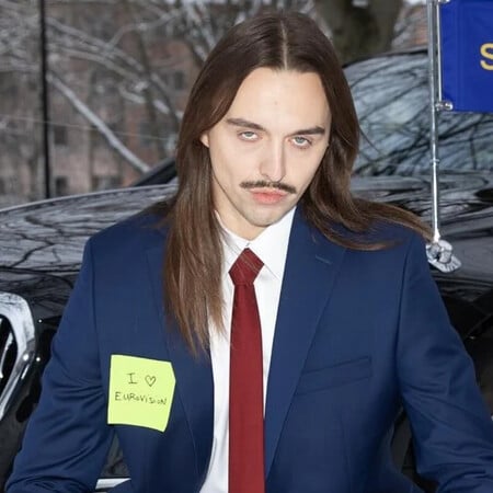 Eurovision 2025: «Αγαπώ την Ιταλία», λέει ο Εσθονός «μαφιόζος» που προκάλεσε αντιδράσεις με το τραγούδι του