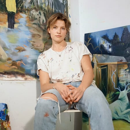 Η εικαστικός Madison Tyrell συνδέεται με τη φύση μέσω της ζωγραφικής