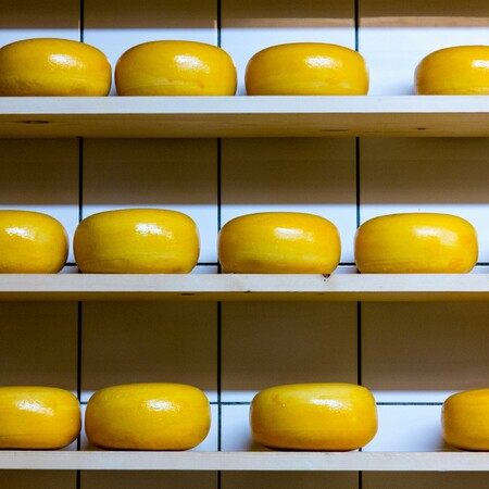 ΕΦΕΤ: Ανάκληση τυριών cheddar λόγω λιστέριας