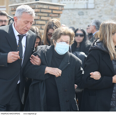 Καίτη Κωνσταντινου
