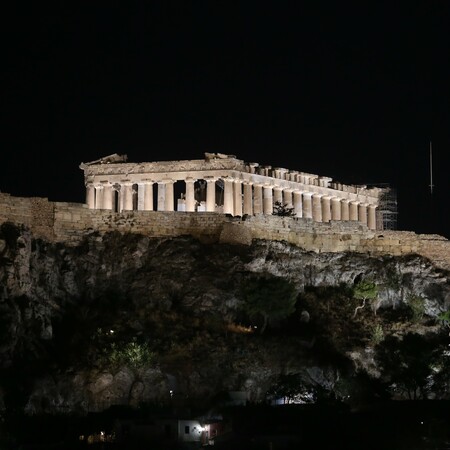 H Moody's έδωσε επενδυτική βαθμίδα στην Ελλάδα