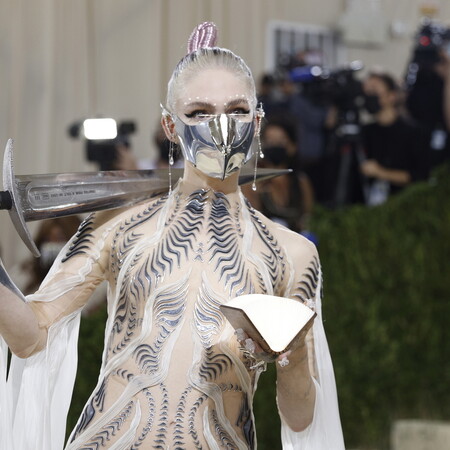 Η Grimes αποκάλυψε ότι πρόσφατα διαγνώστηκε με αυτισμό και ΔΕΠΥ