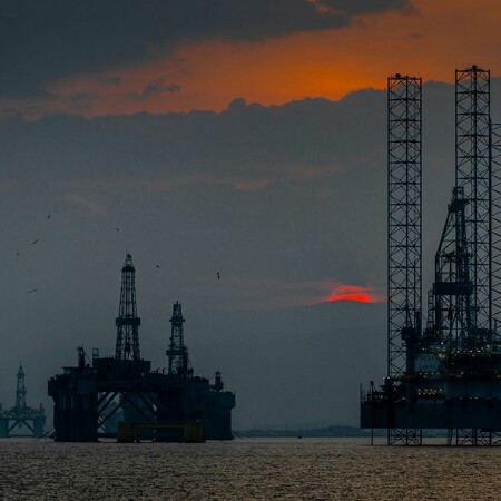  Υδρογονάνθρακες: Επιβεβαιώνει η Chevron το ενδιαφέρον της για έρευνες σε θαλάσσια οικόπεδα σε τρεις περιοχές
