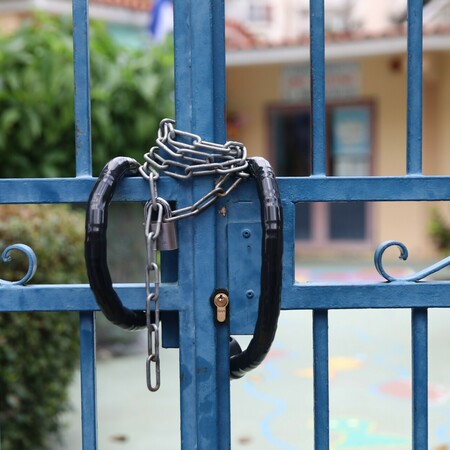 Άγιοι Ανάργυροι: 20χρονος συνελήφθη για ασέλγεια σε βάρος νηπίου