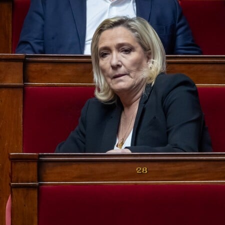 Βαρύτατες ποινές στη Μαρίν Λεπέν - Δεν θα είναι υποψήφια στις γαλλικές εκλογές του 2027