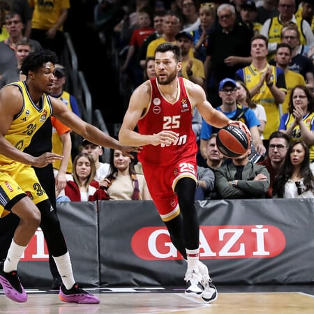Αλμπα Βερολίνου-Ολυμπιακός 92-100: Πήρε τη νίκη και είναι μόνος στην κορυφή της Euroleague