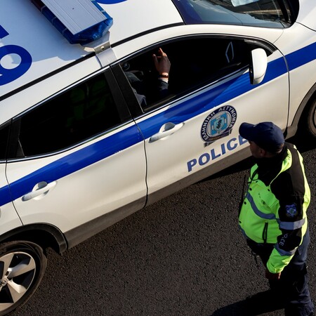 Ληστεία στην Αιτωλοακαρνανία: Βίντεο από τη διαφυγή των δραστών αφού απέσπασαν 200.000 €