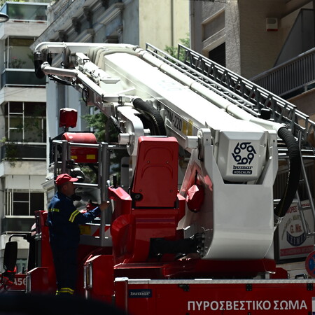 Φωτιά στο Μοσχάτο: Εντοπίστηκε νεκρή μία ηλικιωμένη