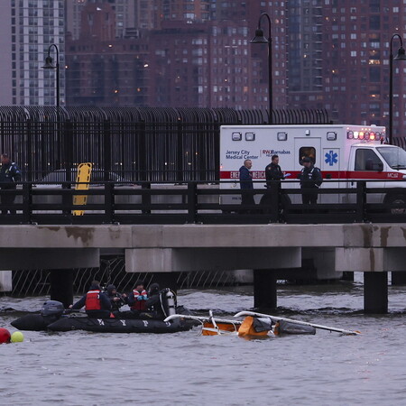 Έξι νεκροί από πτώση ελικοπτέρου με τουρίστες στη Νέα Υόρκη