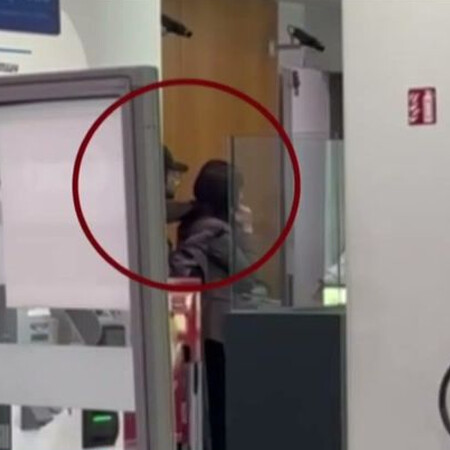 Πάτρα: Βίντεο - ντοκουμέντο από την ένοπλη ληστεία μέσα στην τράπεζα