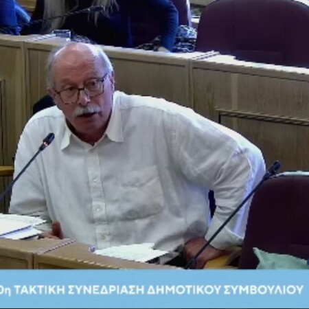 Γεωργιάδης, αντιδήμαρχος Αθήνας: Οι δρόμοι της Αθήνας είναι βρώμικοι από άστεγους και Ρομά